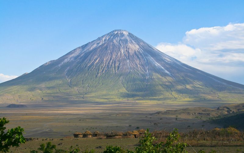 oldoinyo lengai tanzania